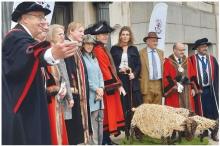 Lord Mayor with the Yorkshire Shepherdess 2021